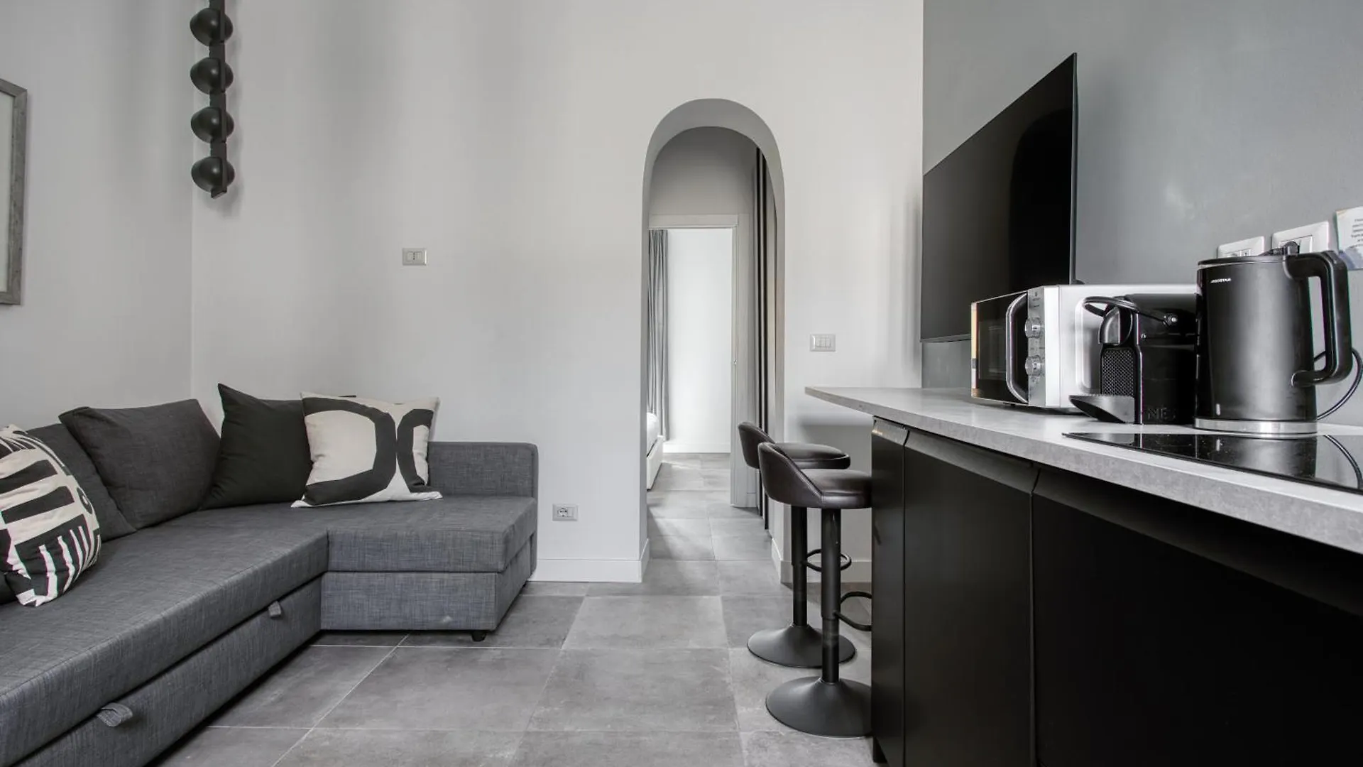 15Min To Duomo, Modern 1 Bedrm Flat Ac, 5G Wifi Daire Milano
