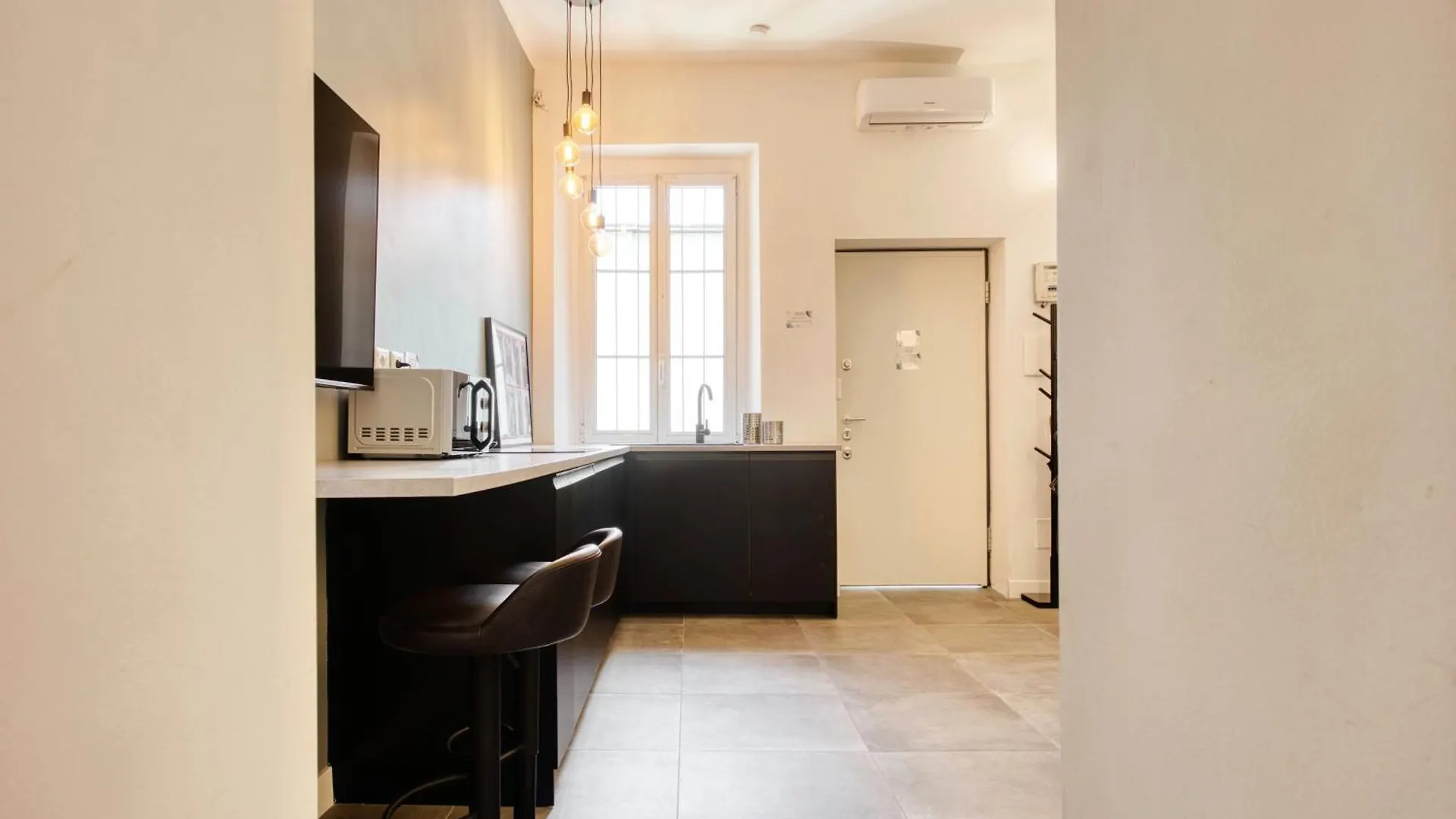 15Min To Duomo, Modern 1 Bedrm Flat Ac, 5G Wifi Daire Milano İtalya